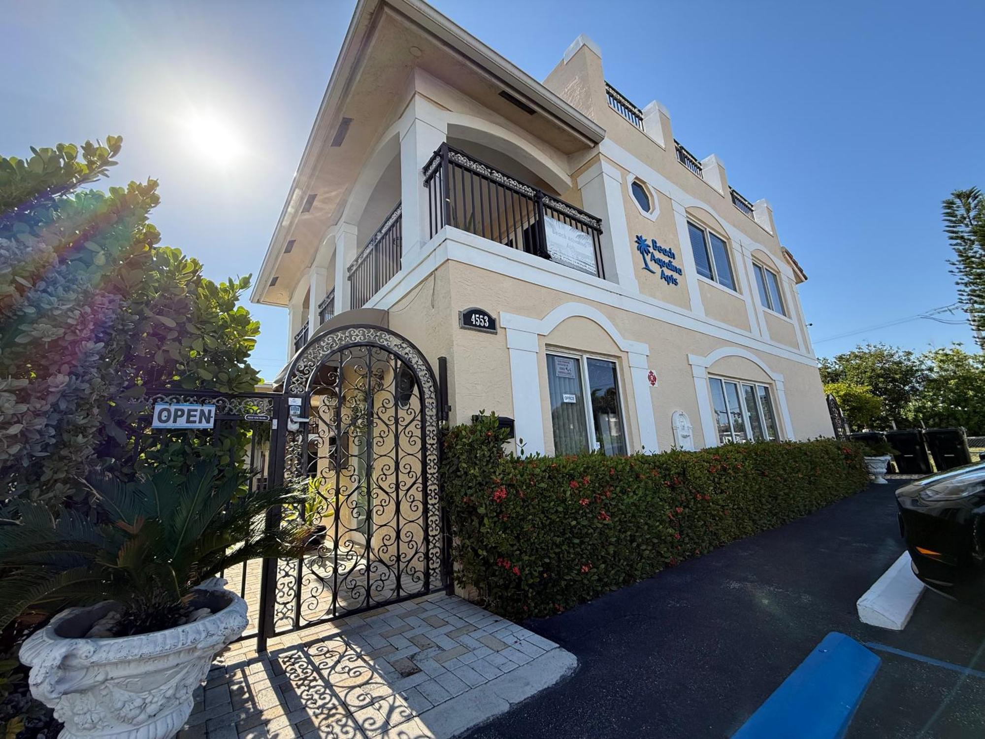 פורט לודרדייל Beach Aqualina Apartments מראה חיצוני תמונה